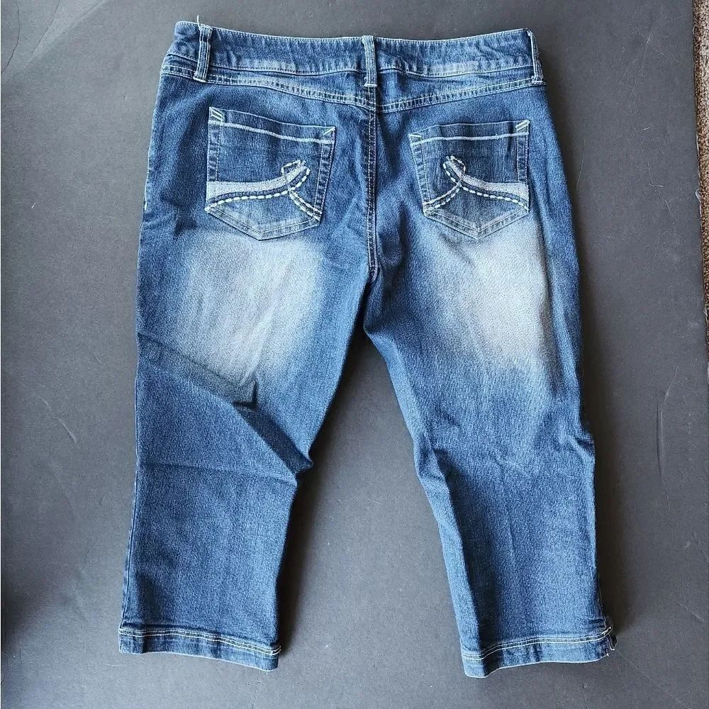 So Jean Capris - Picture 8 of 10